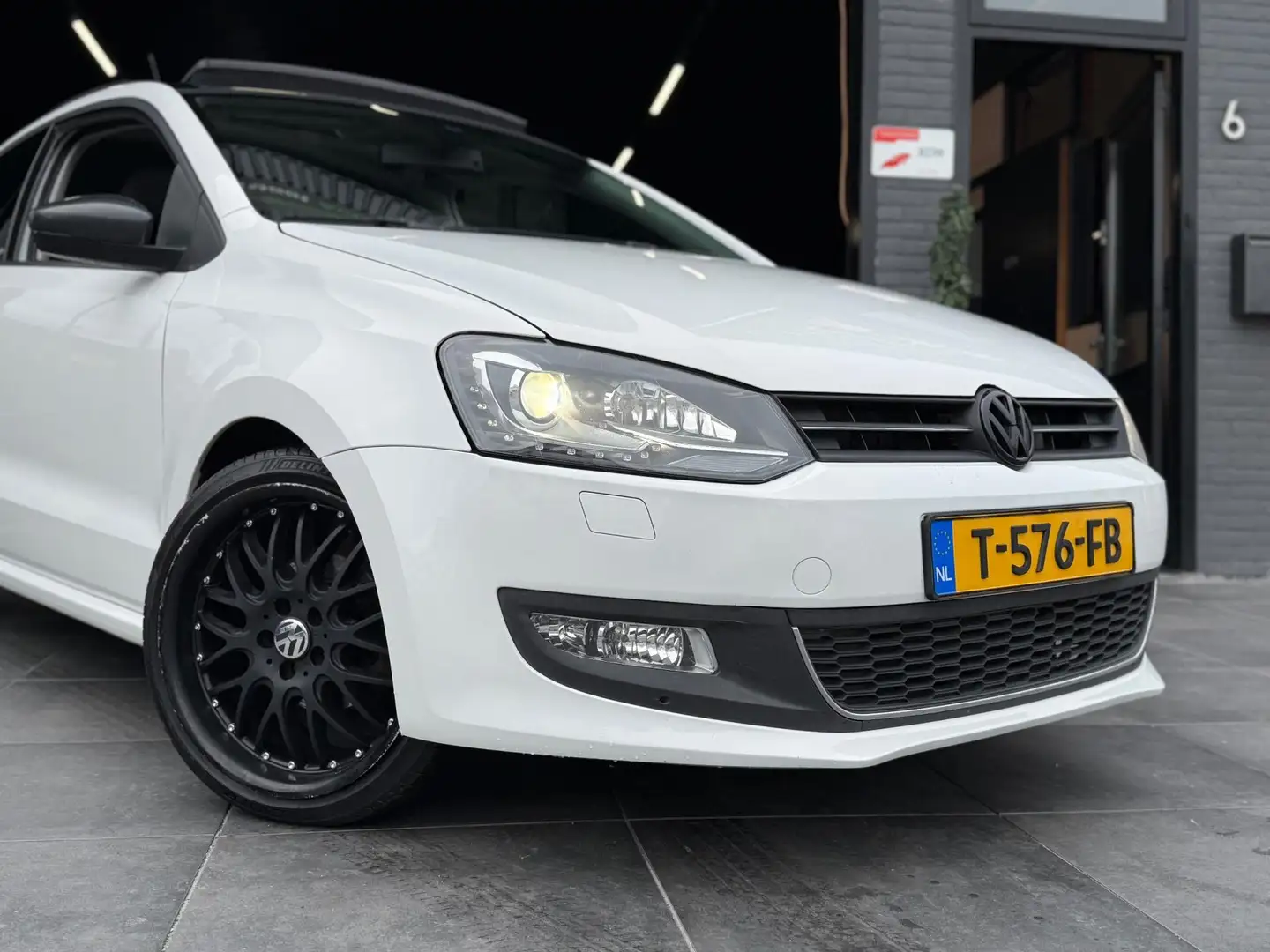 Volkswagen Polo 1.2 TSI Comfortline|Panoramadak|Cruise|Airco Wit - 2