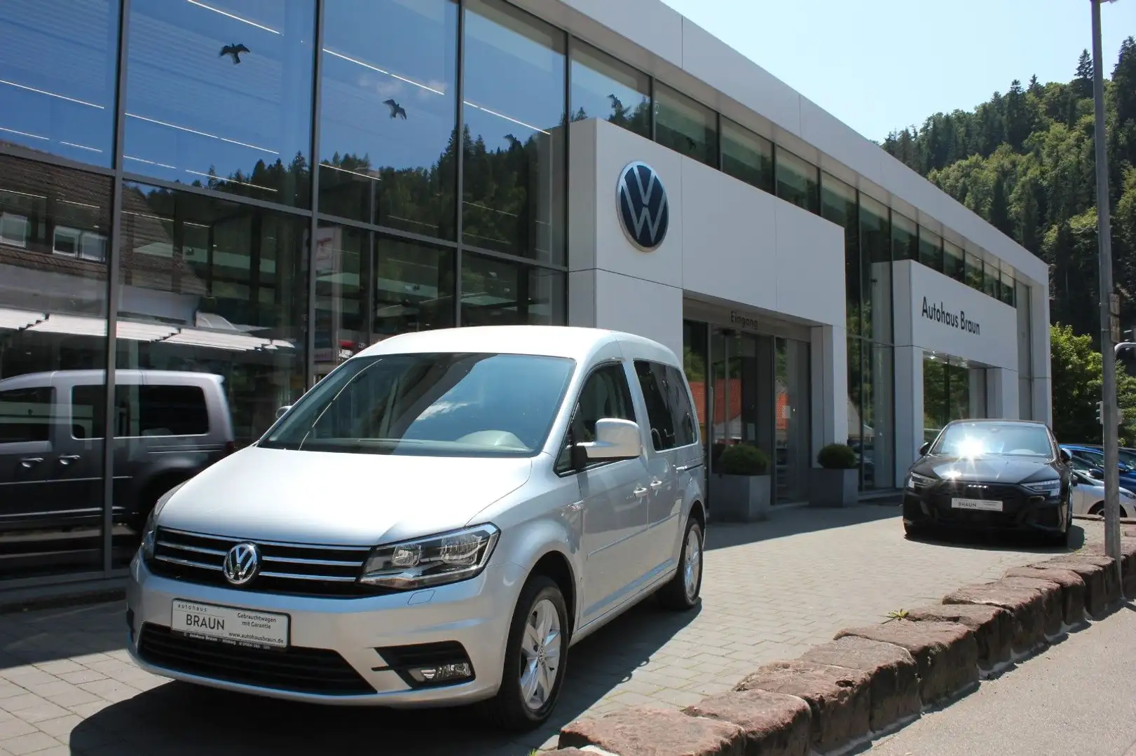 Volkswagen Caddy PKW Comfortline *Navi, Klima, AHK* Silber - 1