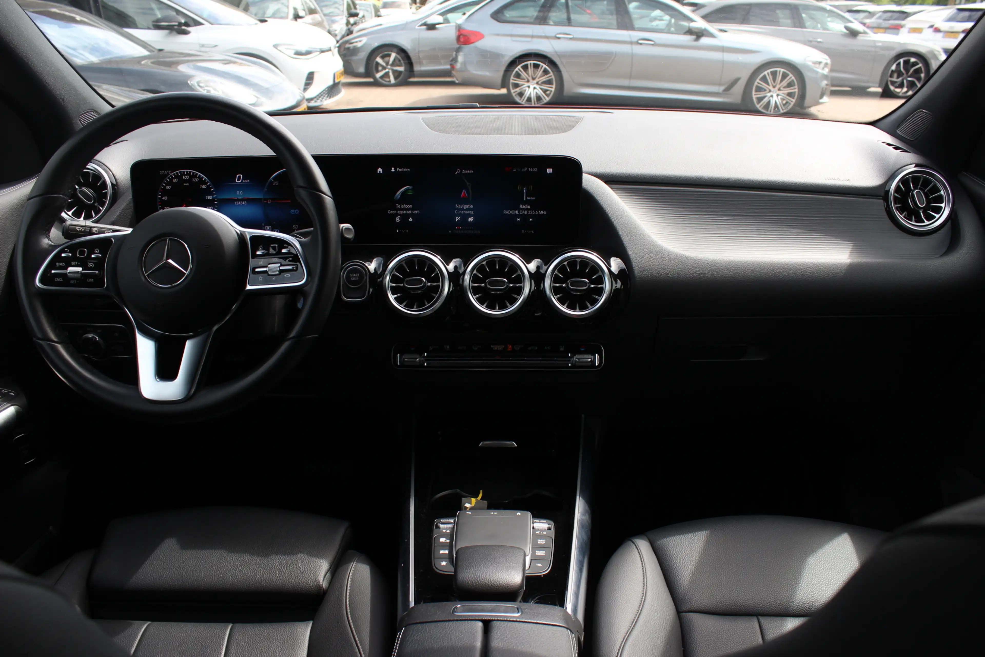 Mercedes-Benz EQA 250 250+ Luxury Line 71 kWh / SoH 93,4% / Camera / Led — photo 3