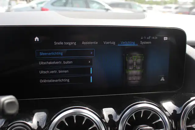 Mercedes-Benz EQA view 27