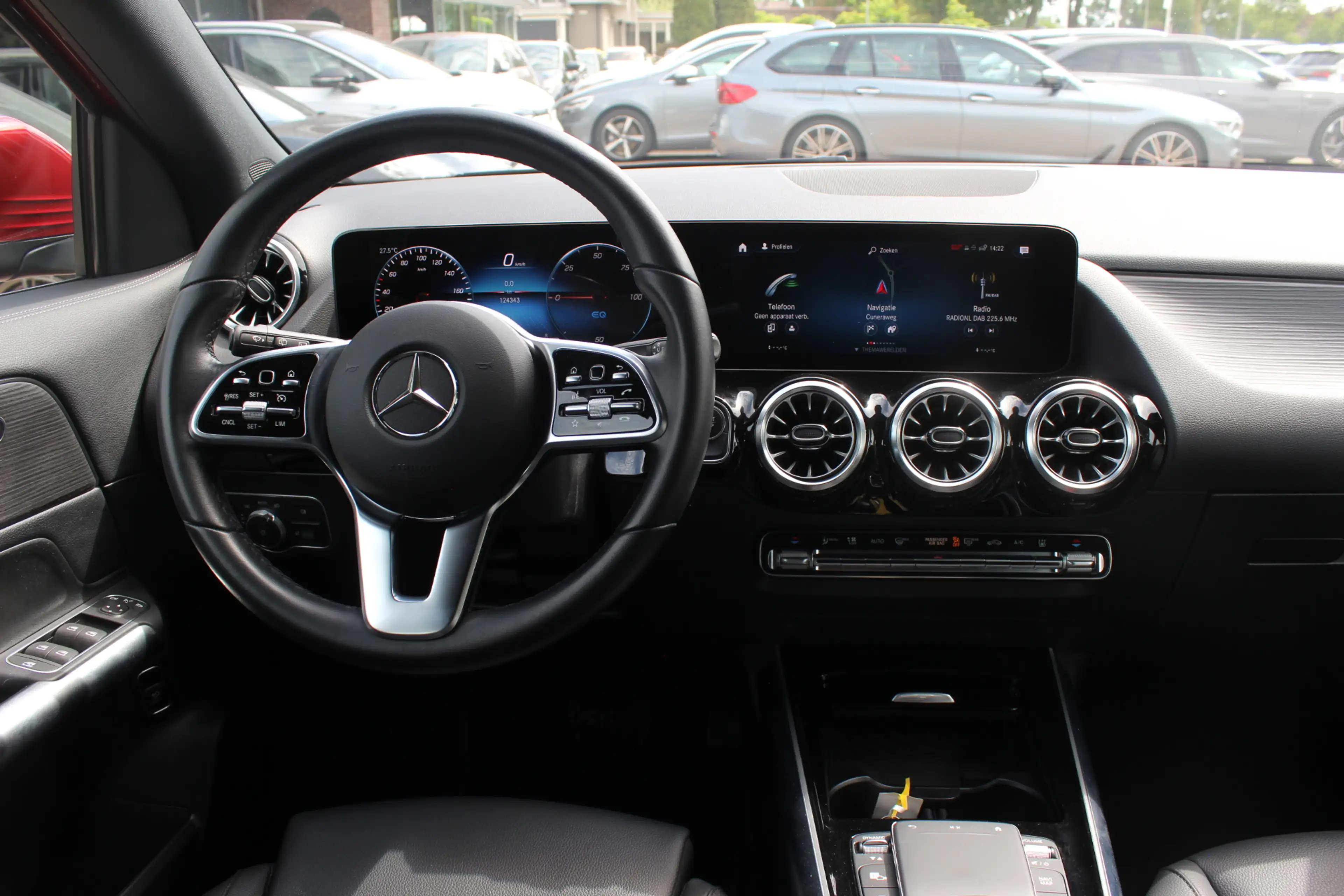 Mercedes-Benz EQA 250 250+ Luxury Line 71 kWh / SoH 93,4% / Camera / Led — photo 10