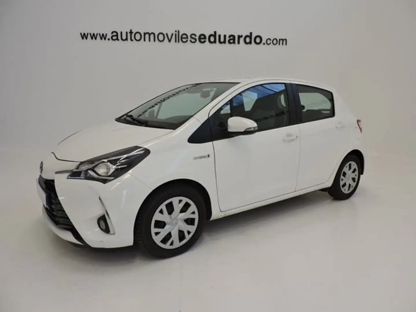 Toyota Yaris 100H 1.5 Active Blanco - 1