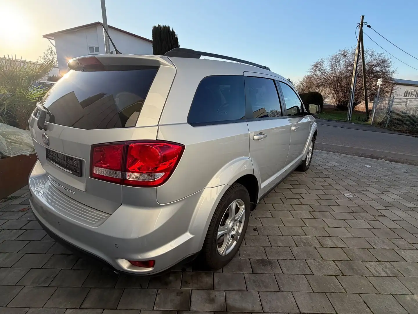 Fiat Freemont Urban 2.0 Diesel AWD Automatik Silber - 2