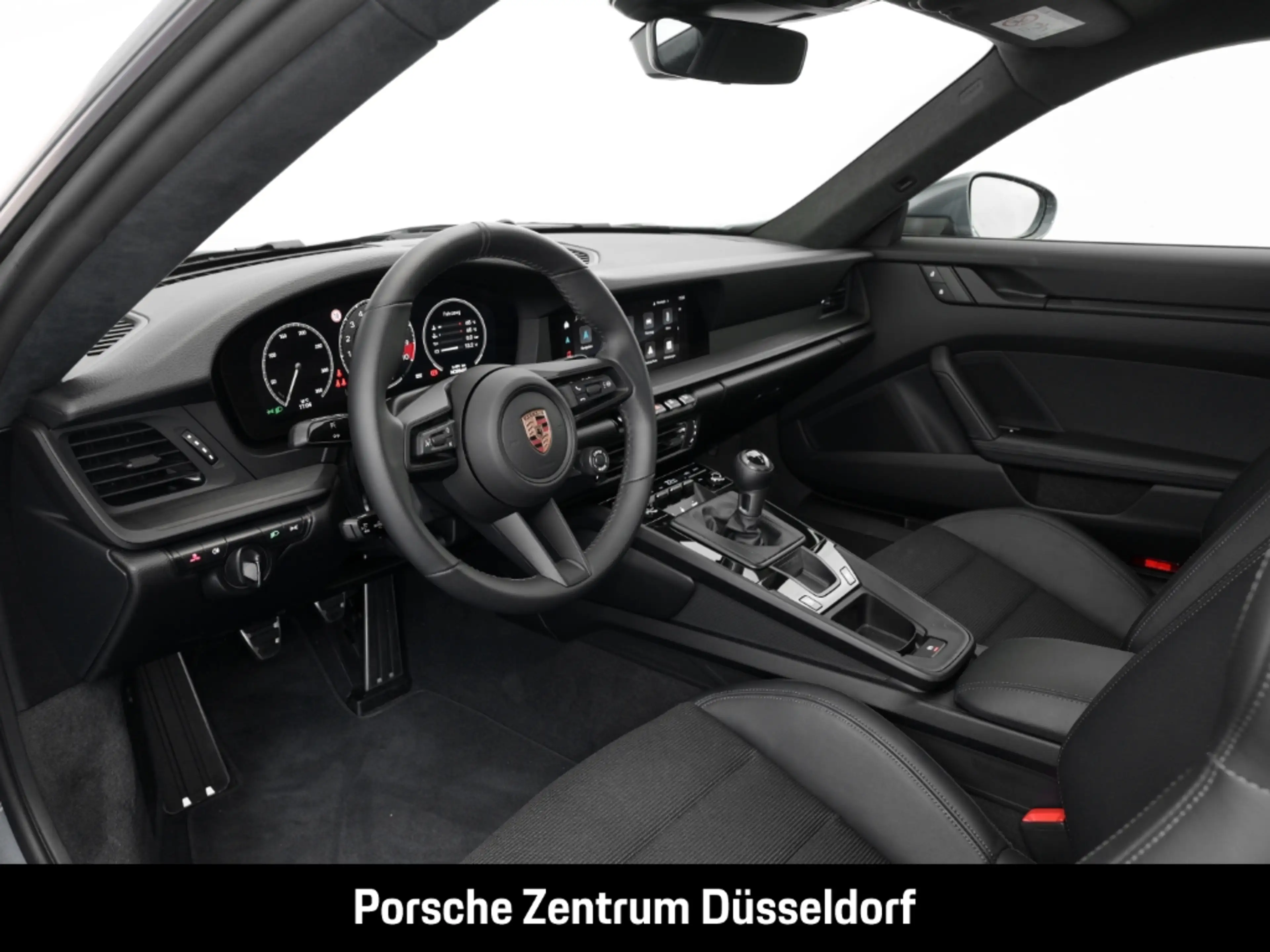 Porsche 992 -2 (911) GT3 mit Touring-Paket — photo 11