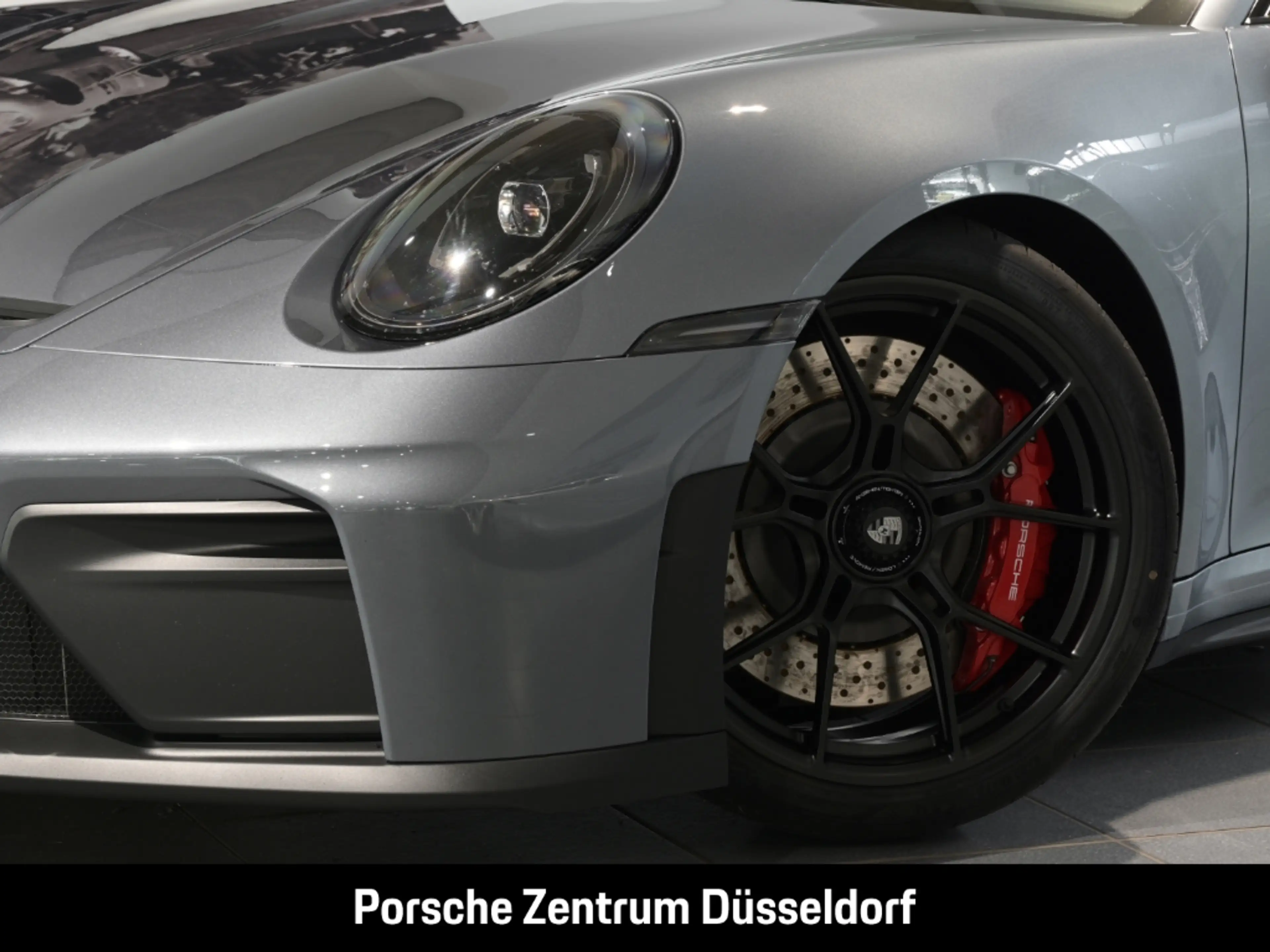 Porsche 992 -2 (911) GT3 mit Touring-Paket — photo 7