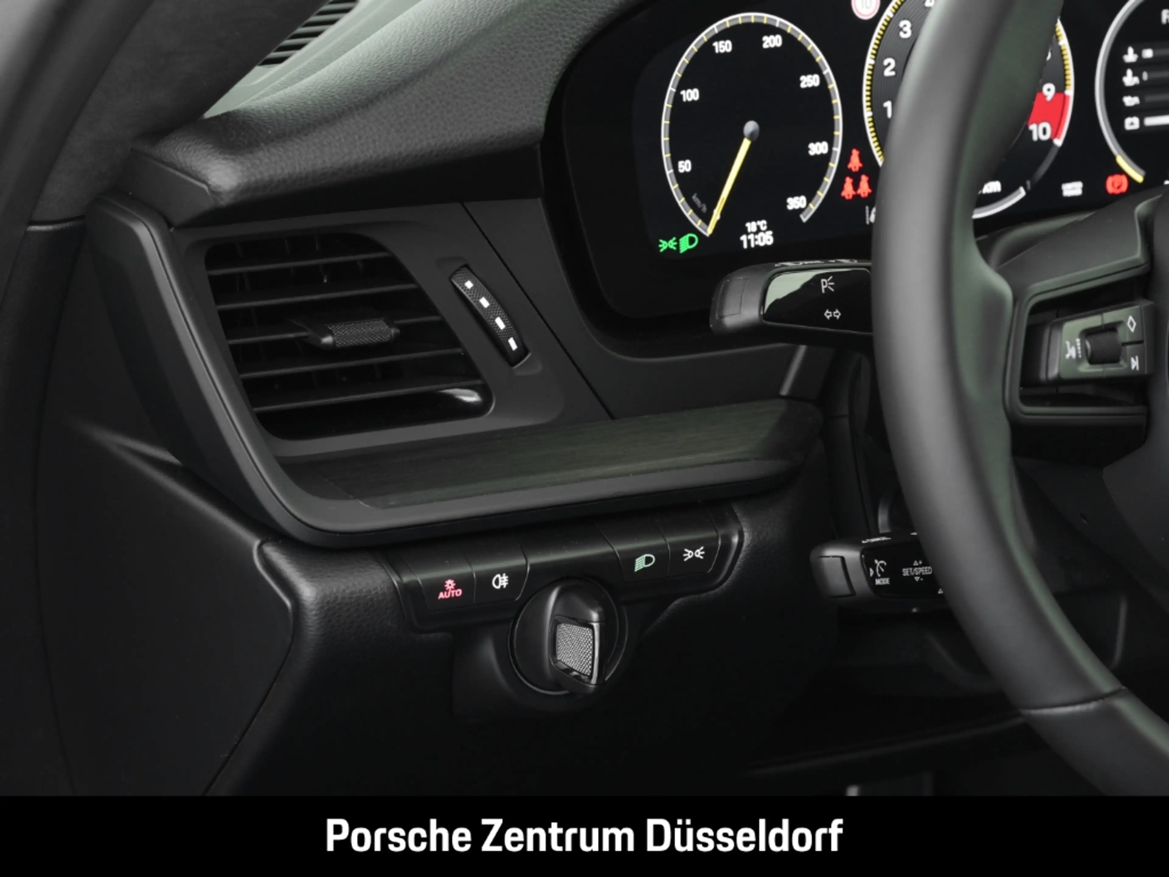 Porsche 992 -2 (911) GT3 mit Touring-Paket — photo 14