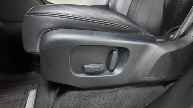 Land Rover Range Rover Sport view 20