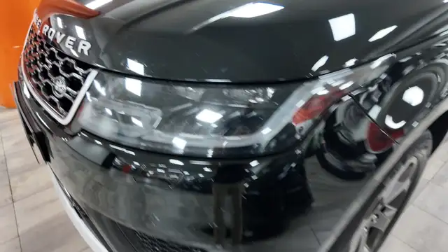 Land Rover Range Rover Sport view 10