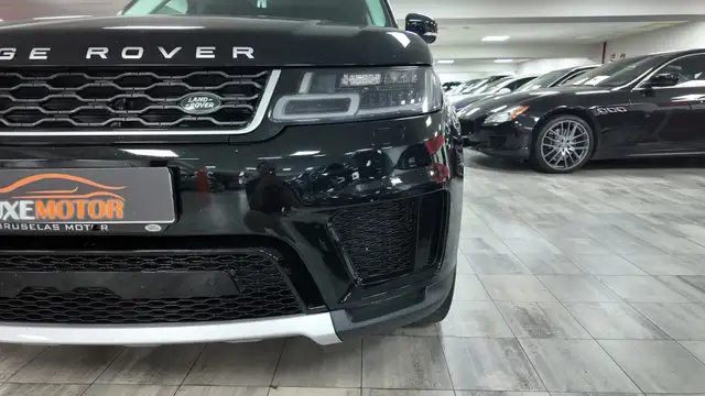Land Rover Range Rover Sport view 9