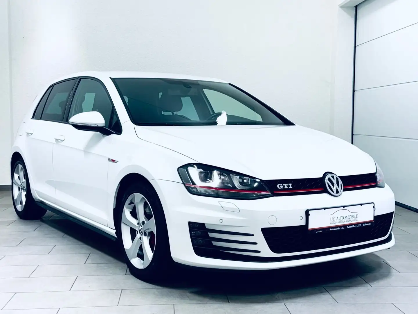 Volkswagen Golf VII Lim. 2.0 TSI GTI Blanco - 1