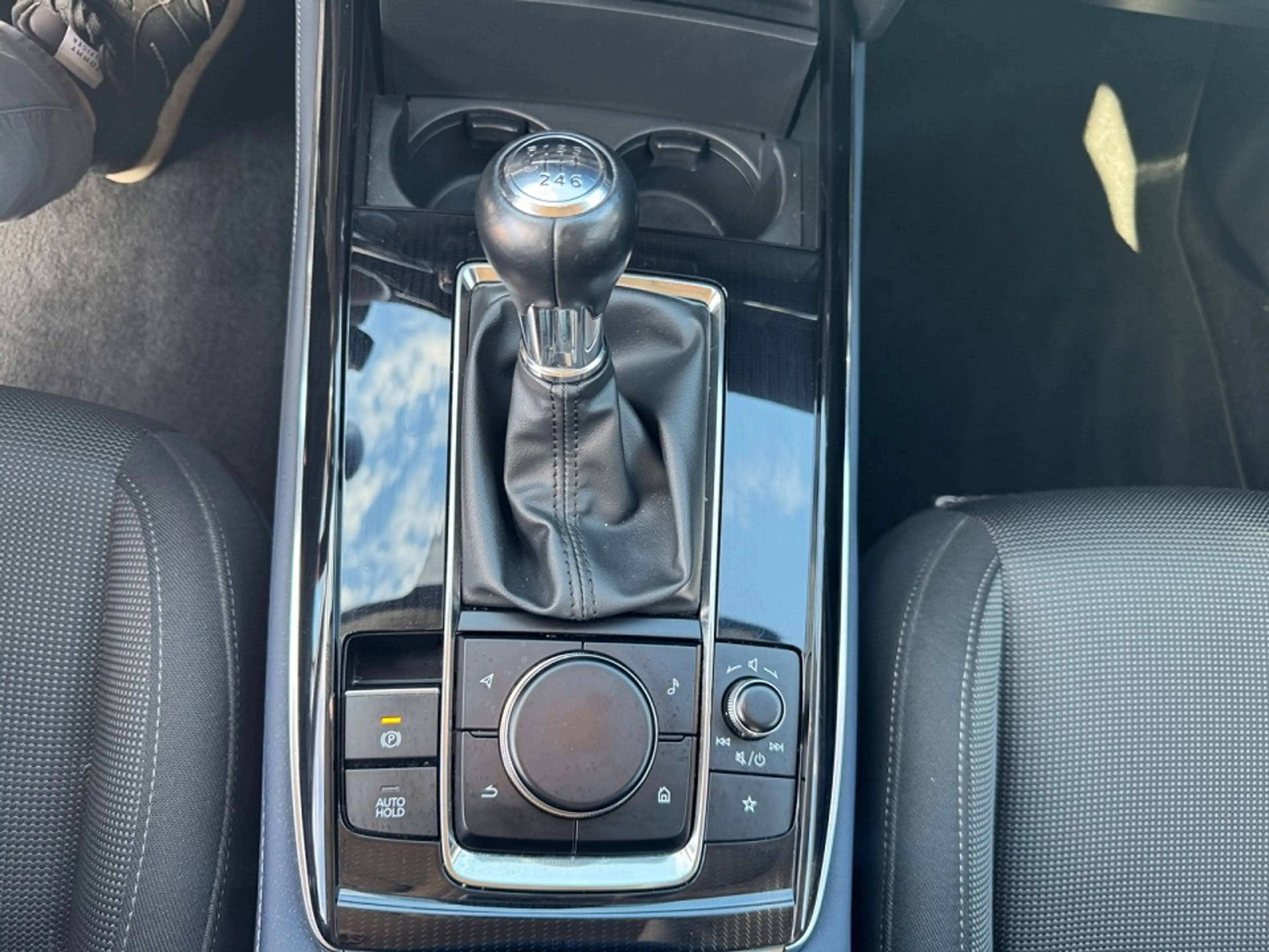 Mazda CX-30 SKYACTIV-G 2.0 M Hybrid Selection 360° PDC — photo 15
