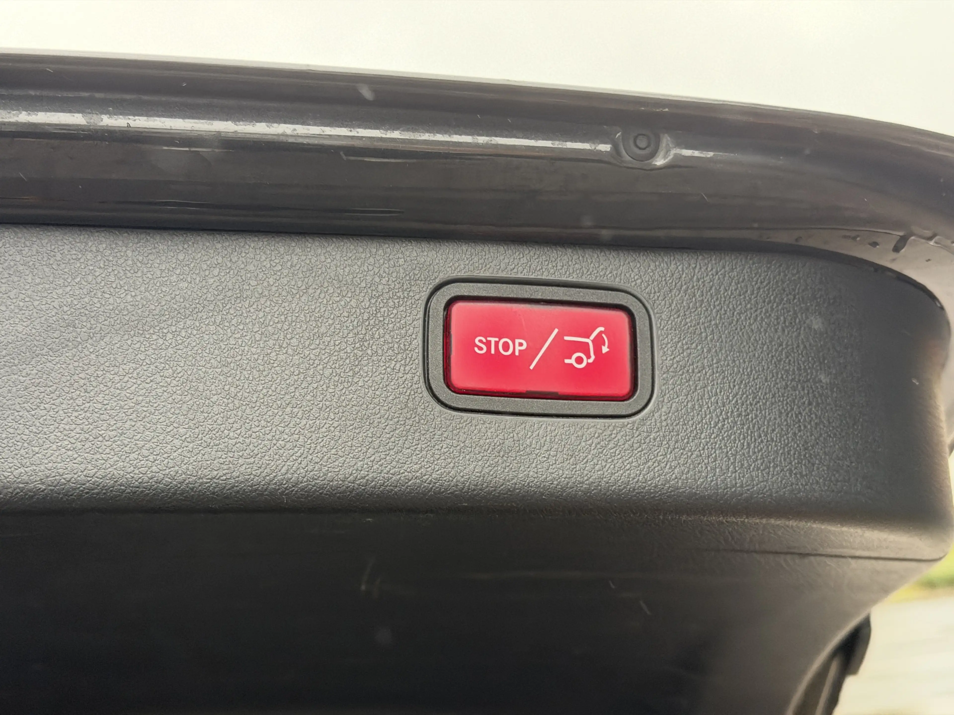 Mercedes-Benz C 200 d T 9G-TRONIC Avantgarde | LED | DAB | RFK — photo 7