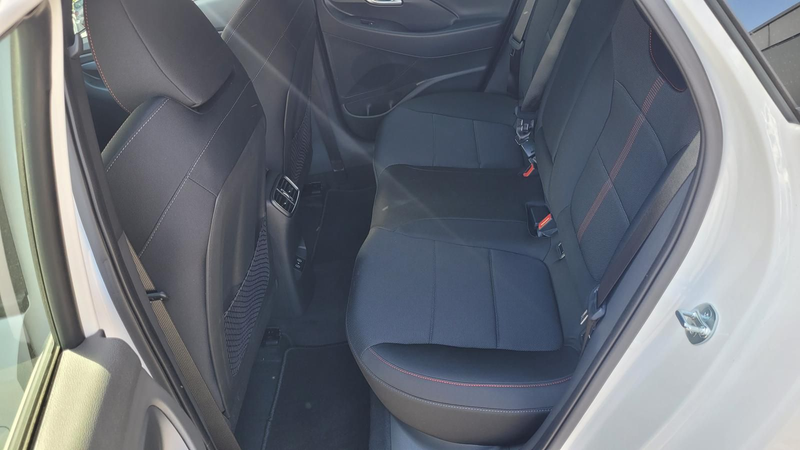 Hyundai i30 SW 1.6 N-Line*Navi*LED*Shzg*PDC*Cam*18" — photo 9
