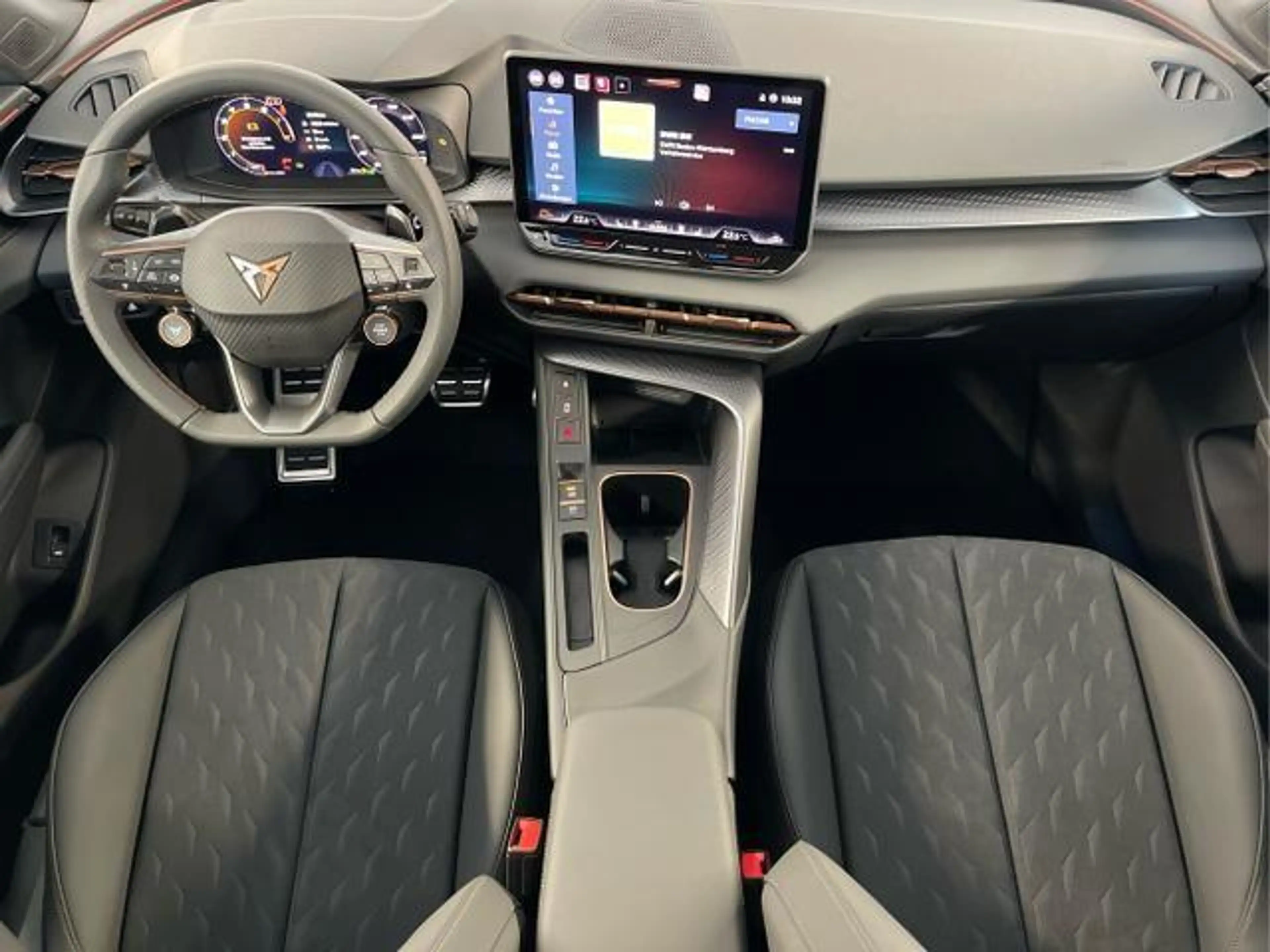 CUPRA Terramar 1.5 eTSI DSG Matrix+Kessy+AHK+eHeck+Dinamica+CarPl — photo 6