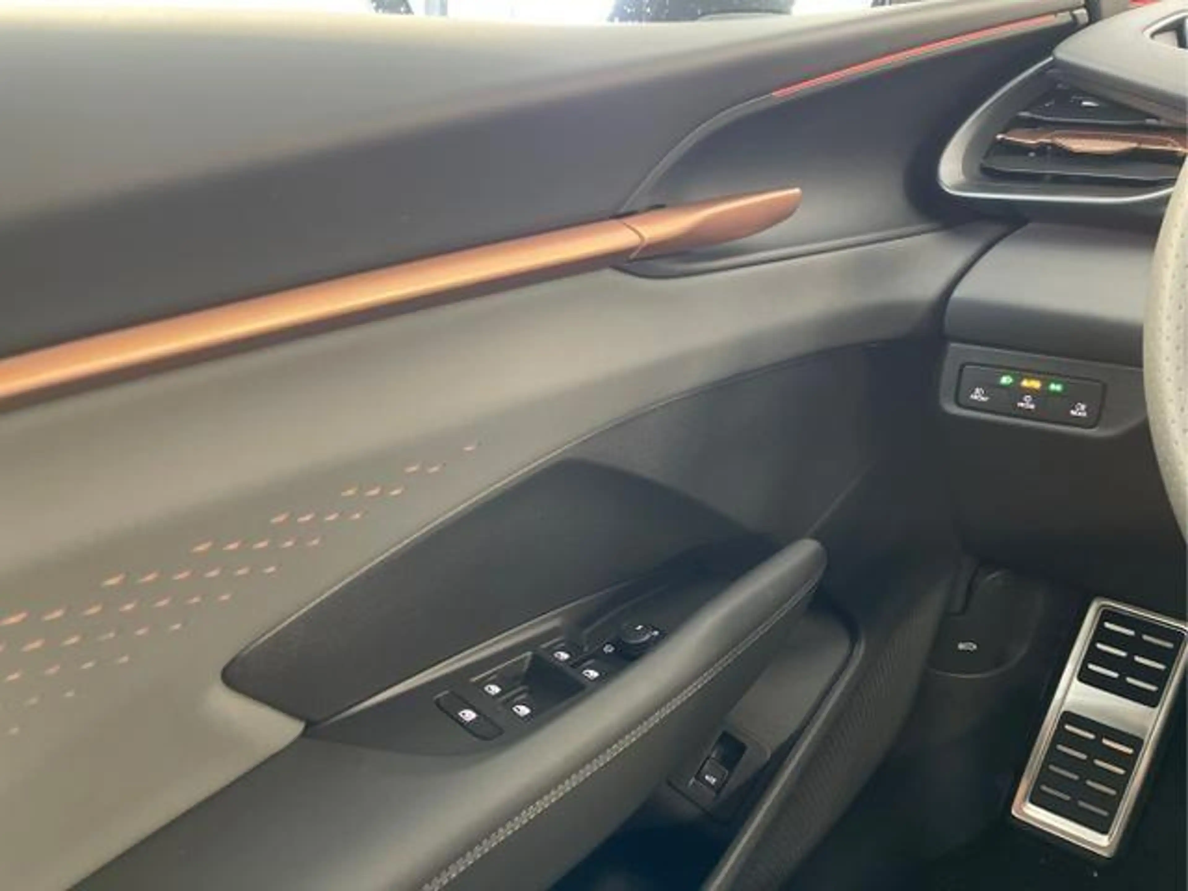 CUPRA Terramar 1.5 eTSI DSG Matrix+Kessy+AHK+eHeck+Dinamica+CarPl — photo 9