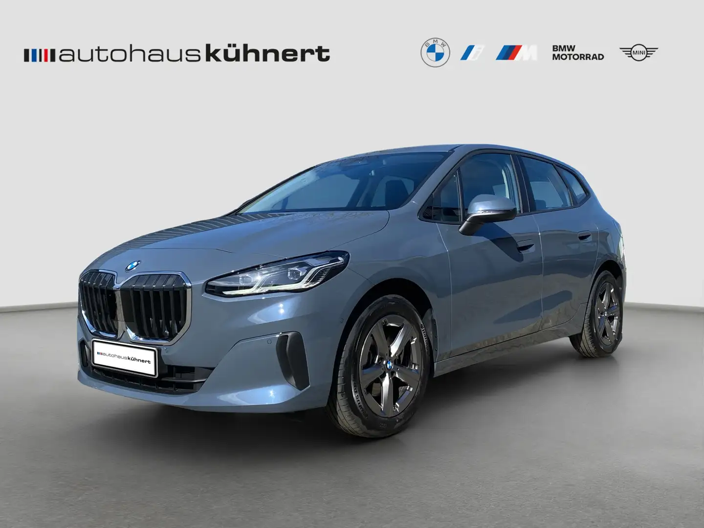 BMW 218 i Active Tourer LED SpurAss AHK Navi ParkAss Grijs - 1