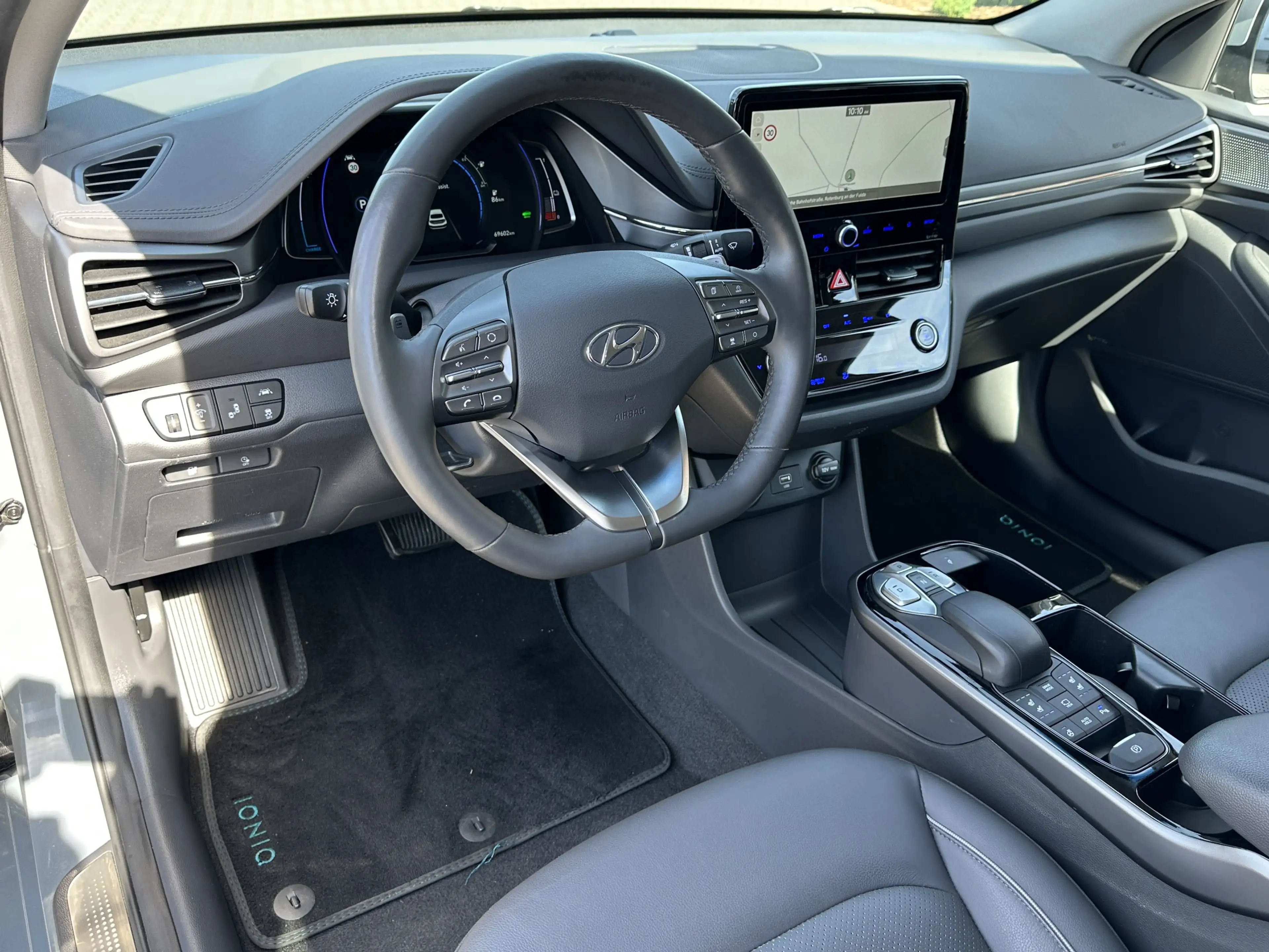 Hyundai IONIQ Prime Elektro LED ACC MEMO LEDER WÄPU 4SHZ — photo 14
