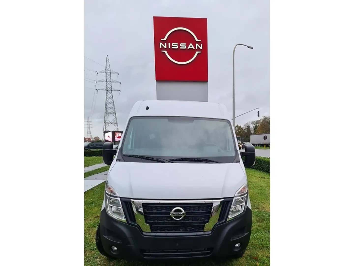 Nissan Interstar N-Connecta L2H2 + N-Connecta Pack Fehér - 2