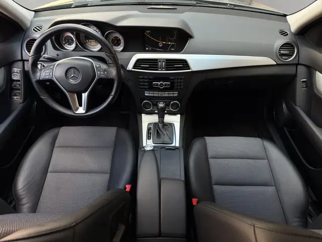 Mercedes-Benz C-Class view 11