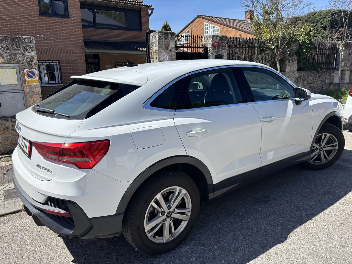 Audi Q3 45 TFSIe Sportback S tronic - 2