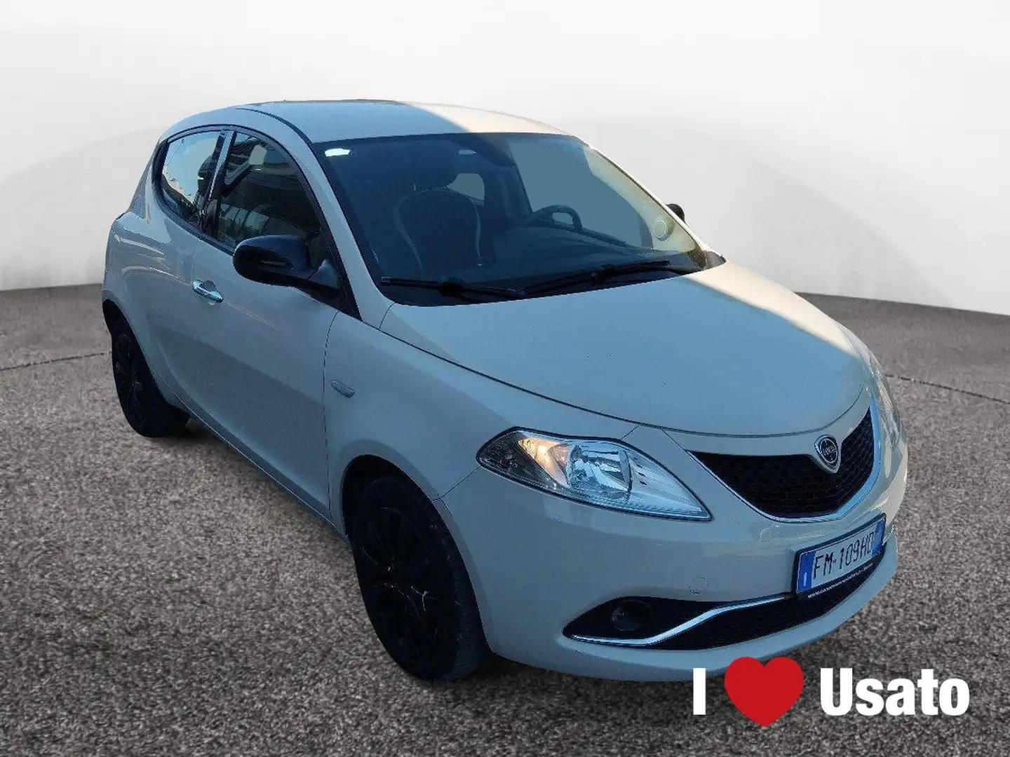 Lancia Ypsilon III 2015 1.2 Gold 69cv my16 Bianco - 2
