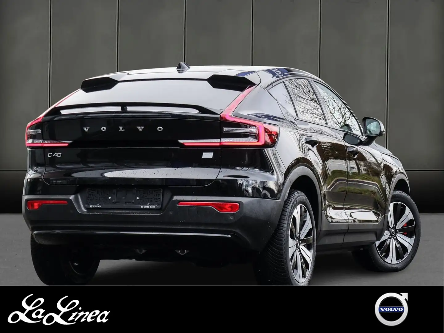 Volvo C40 Core Recharge Pure Electric 2WD Schwarz - 2