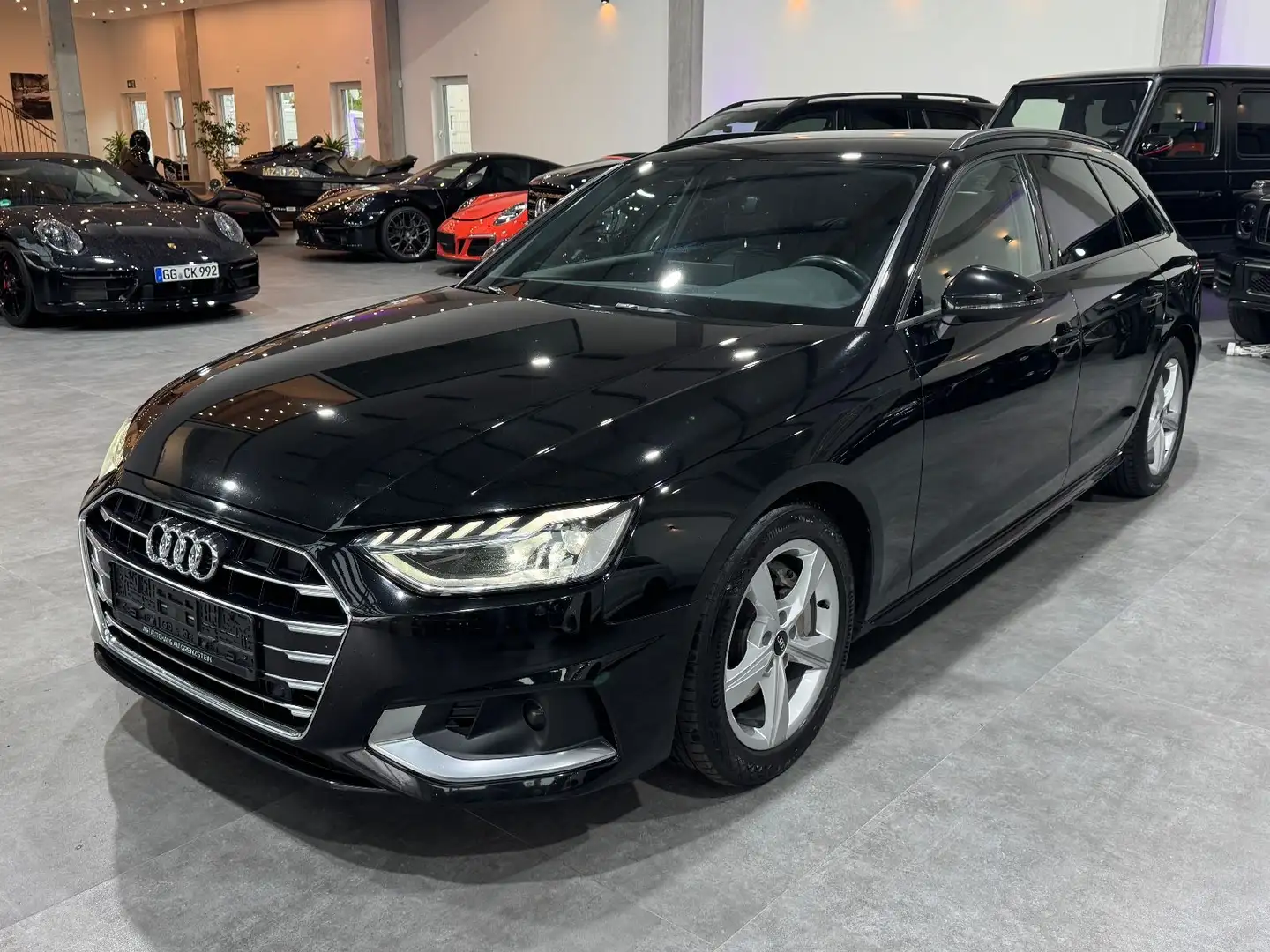 Audi A4 Avant 40 TDI advanced*Virtual*ACC*Business* Schwarz - 1