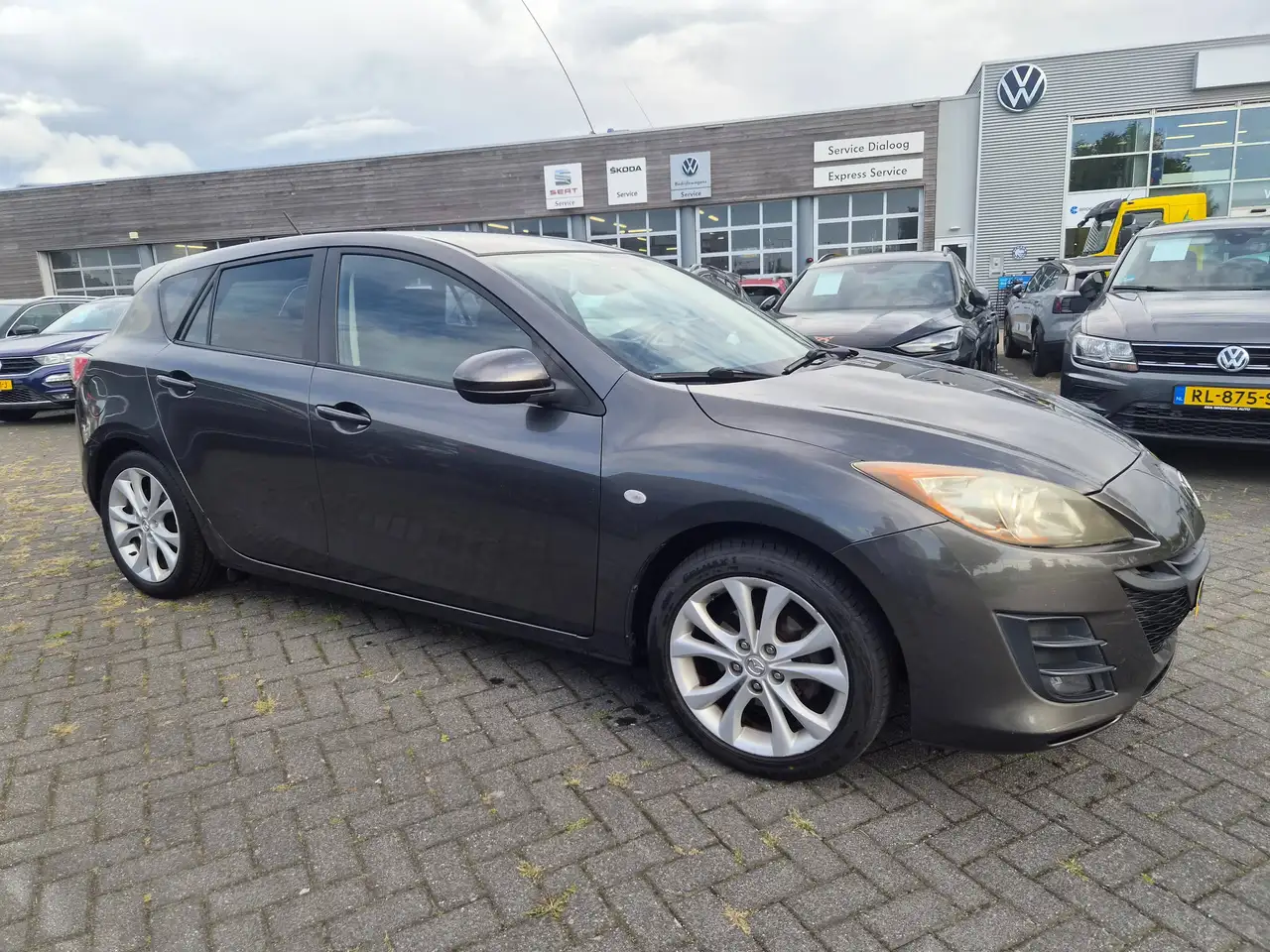 Mazda 3