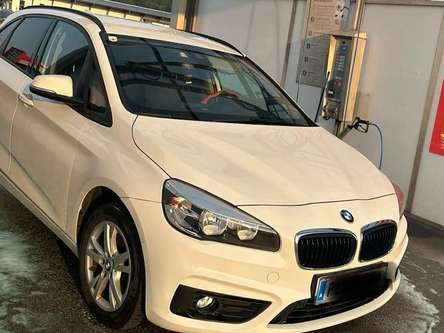 BMW 116 116d Advantage Weiß - 1