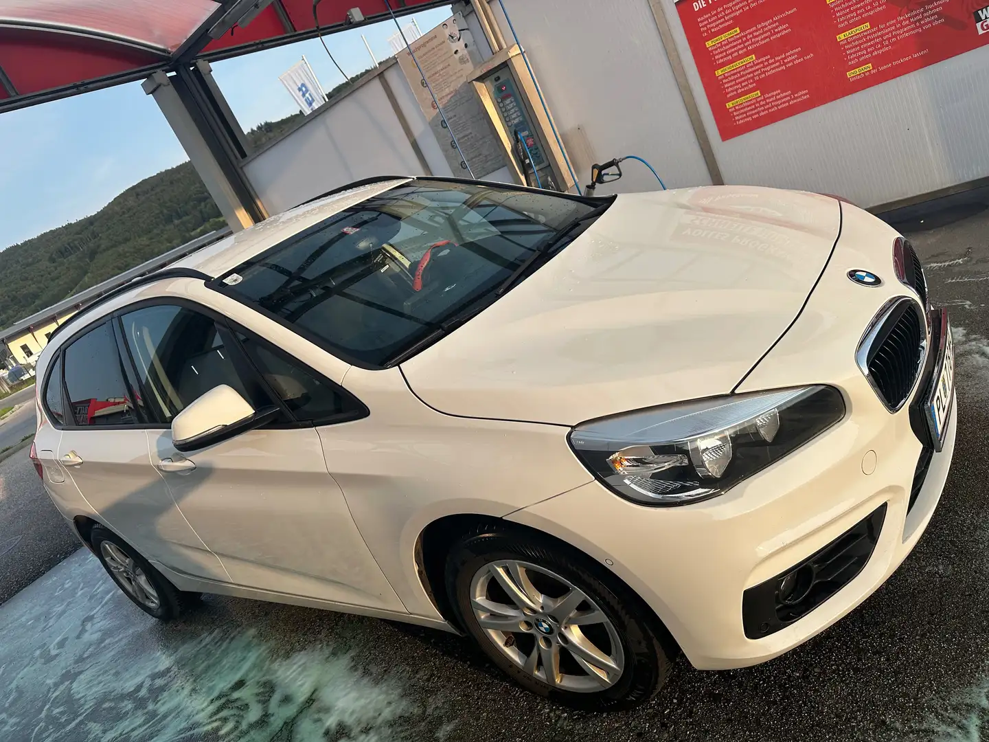 BMW 116 116d Advantage Weiß - 2