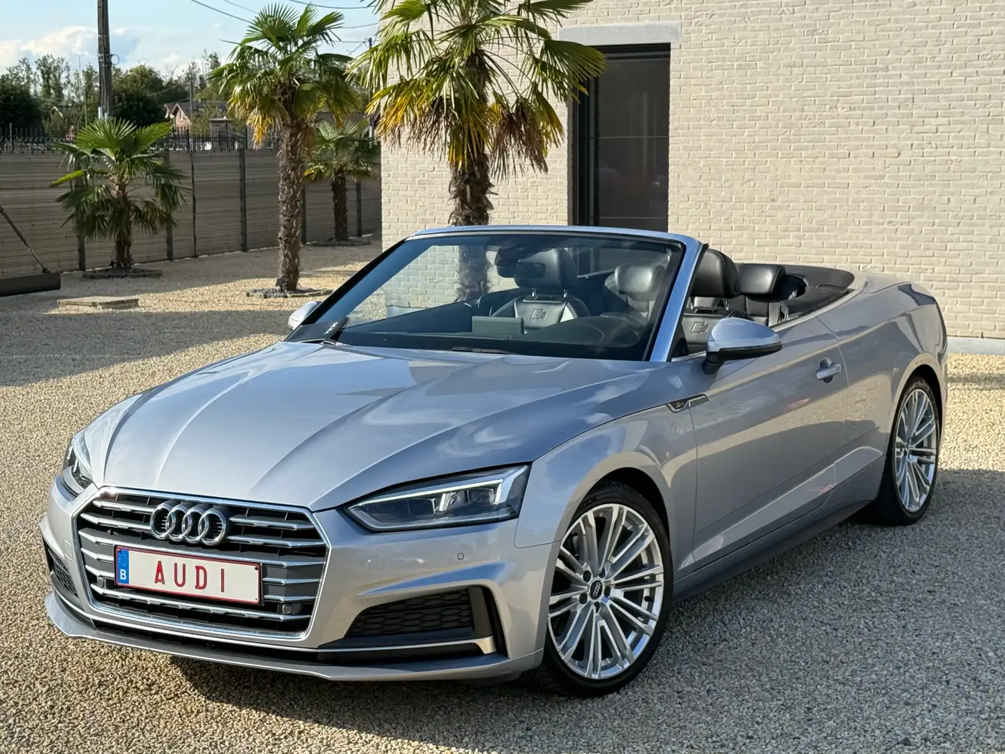 Audi A5 CABRIOLET35TDI//3X SLINE🔴//COCKPIT//CHAUF/VENTI Grijs - 1