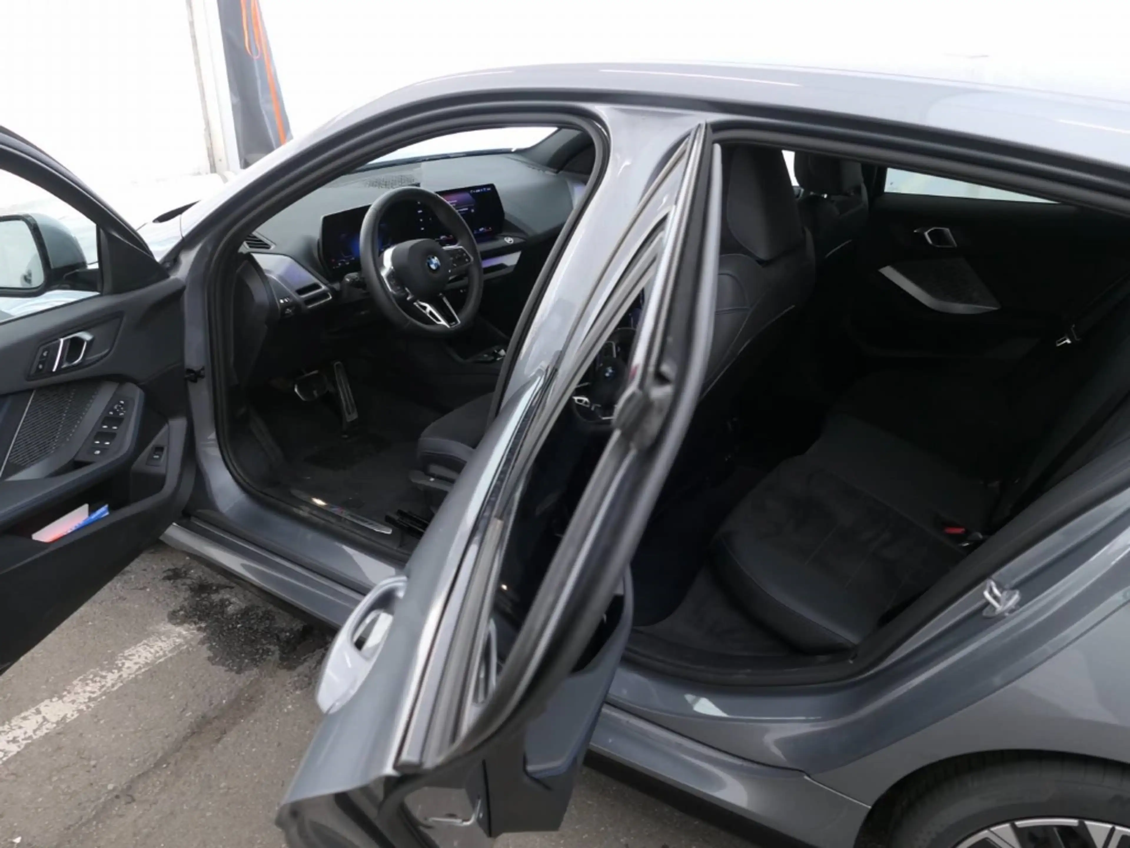 BMW 120 iA M-SPORT+ADAP.-LED+SHZ+WIRELESS+APPLE+HIFI+ — photo 6