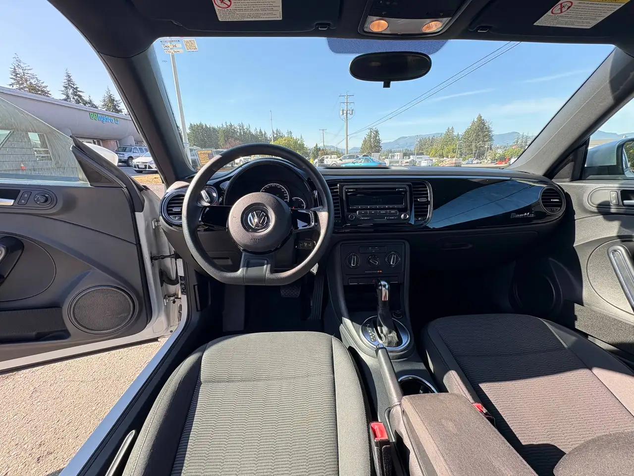 Volkswagen Beetle photo Volkswagen Beetle