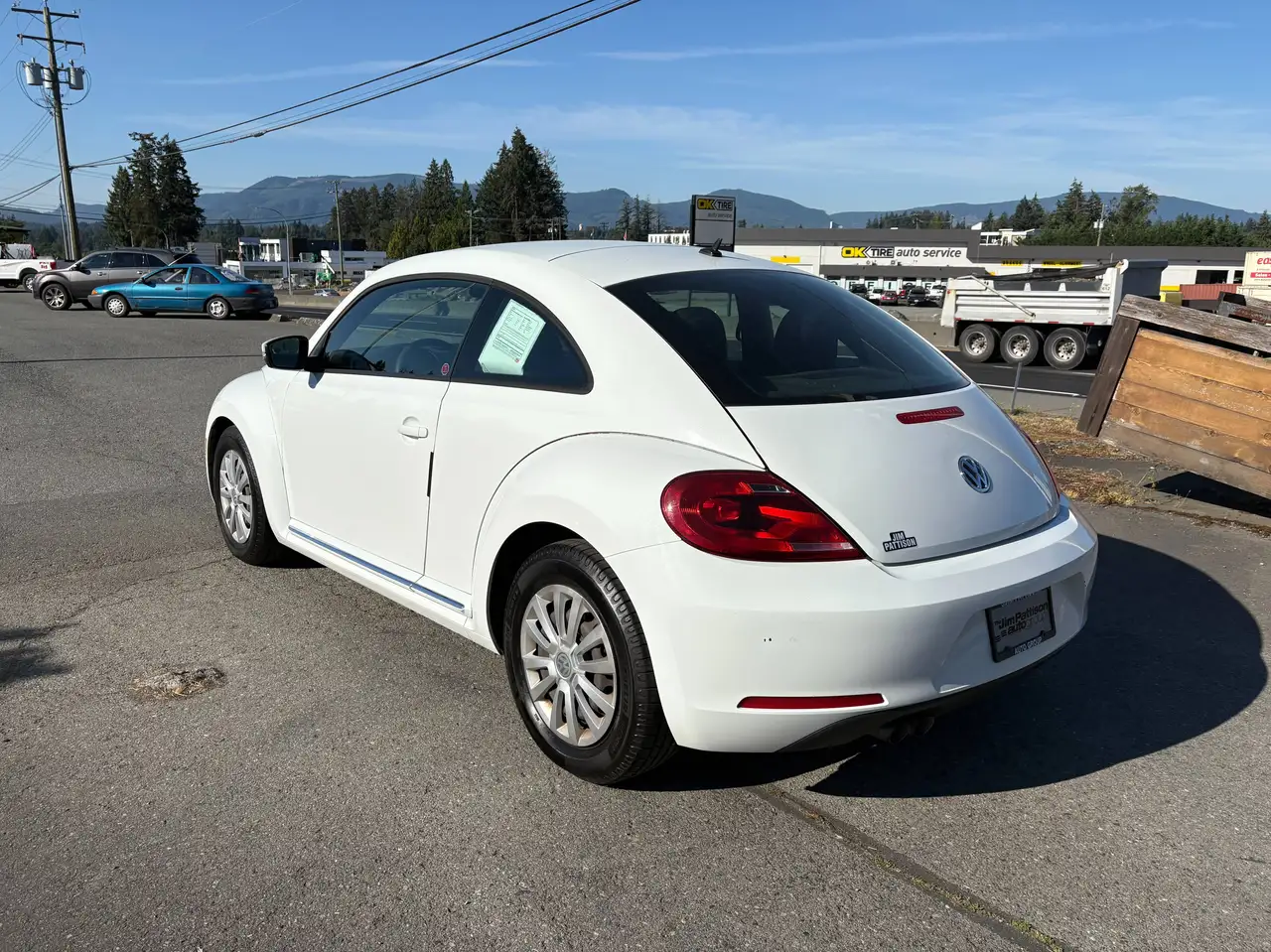 Volkswagen Beetle photo Volkswagen Beetle