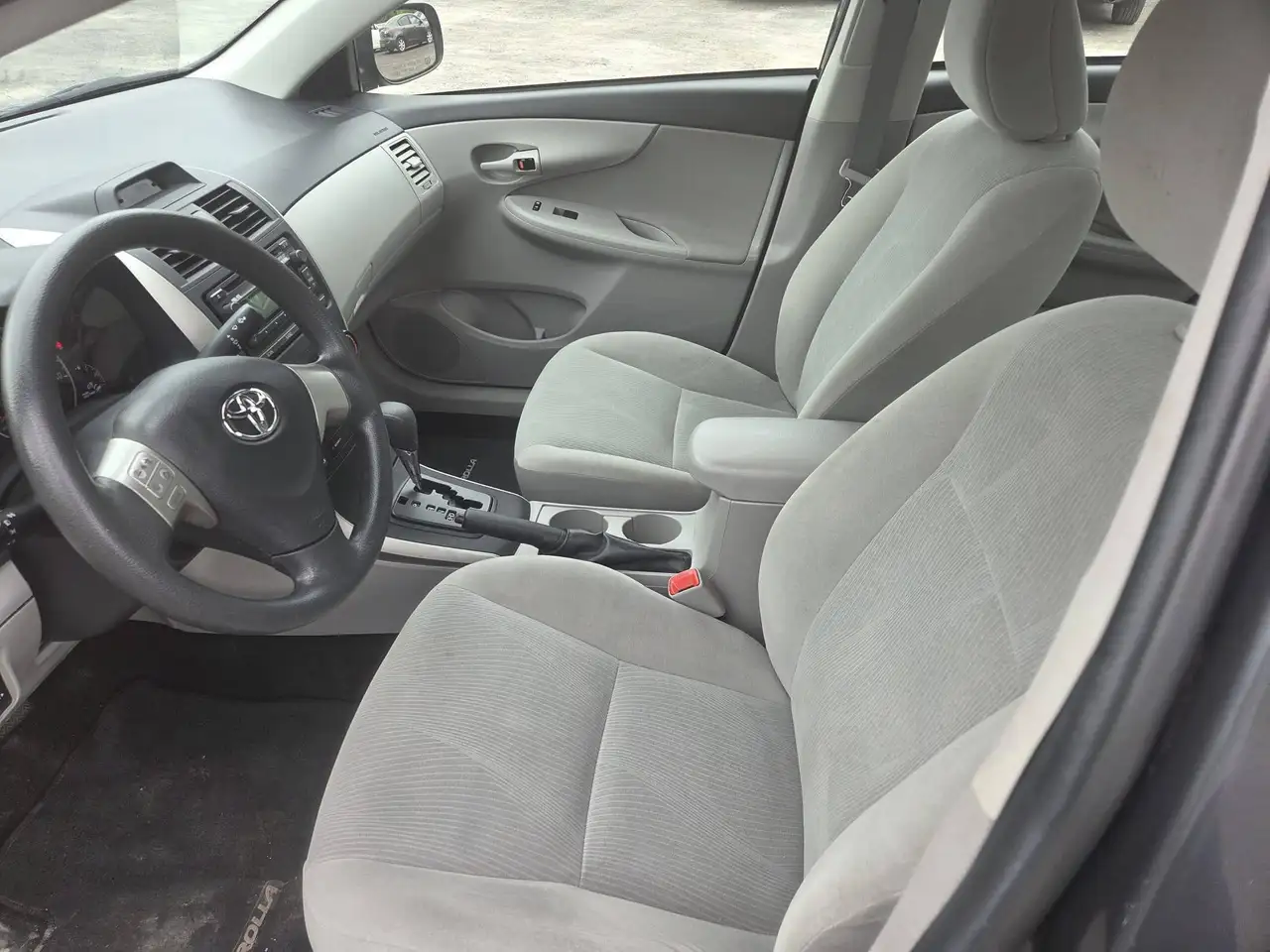 Toyota Corolla снимка Toyota Corolla