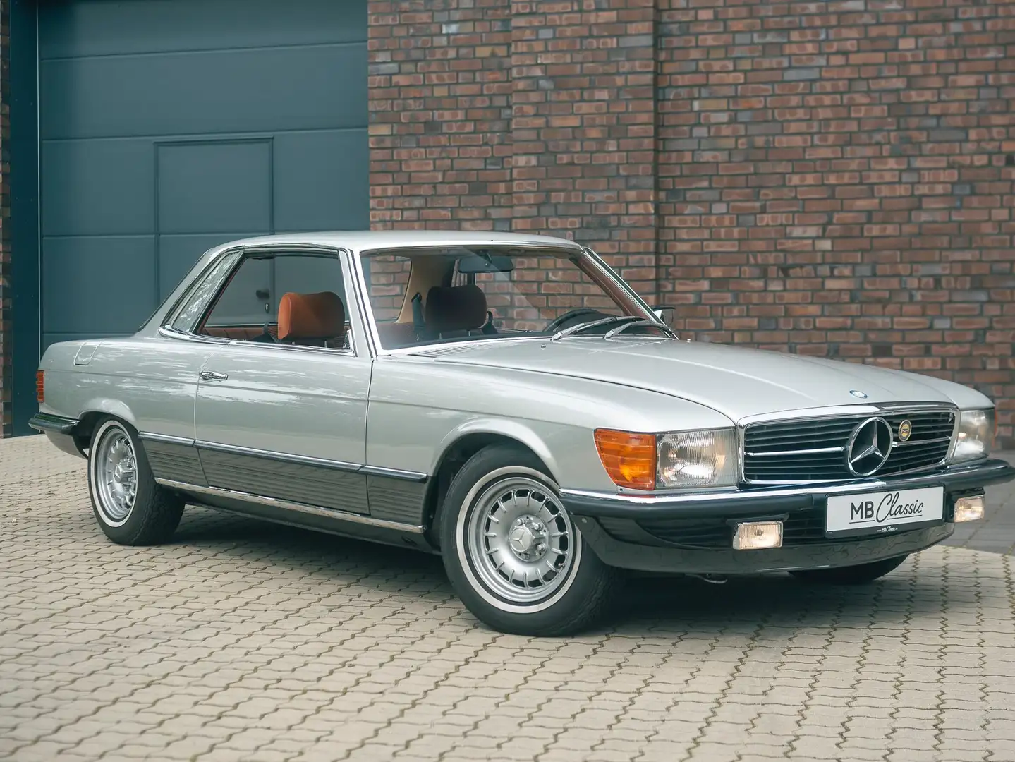 Mercedes-Benz 500 SLC C107, H-Zulassung, Top Historie u. Zustand Zilver - 1