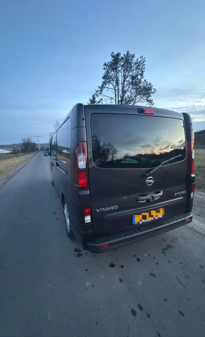Opel Vivaro 1.6 D (CDTI) L2H1 S&S Noir - 2