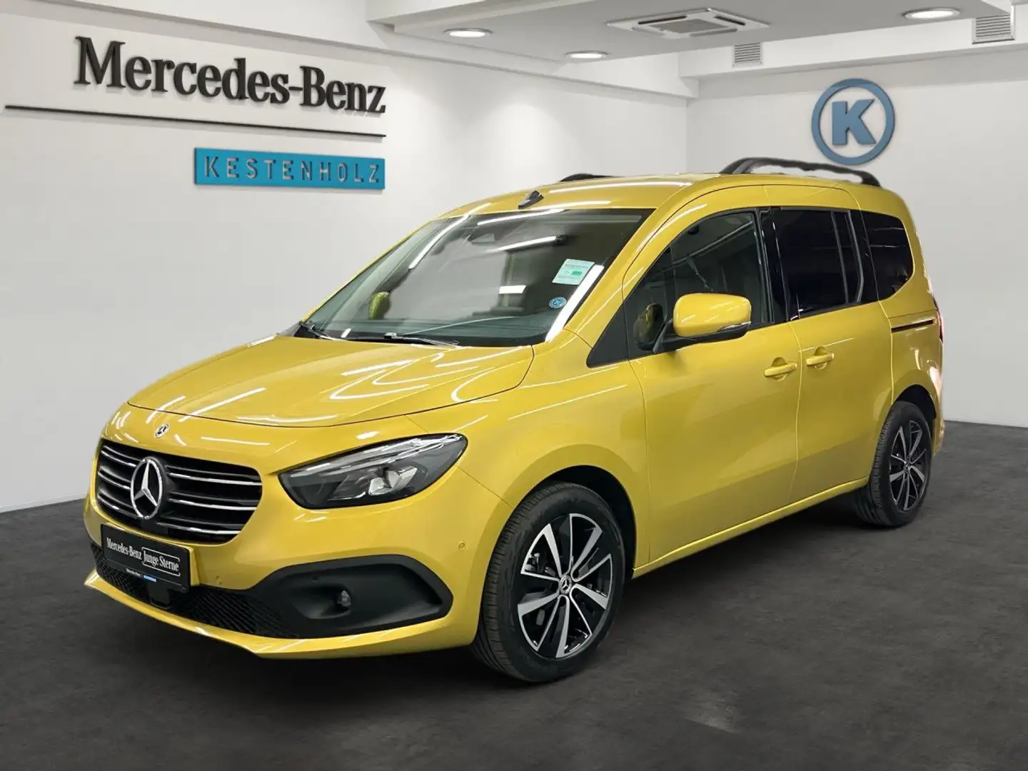 Mercedes-Benz T-Class T 180 d STYLE Standard LED Keyl-GO Kamera PTS Temp Gelb - 2