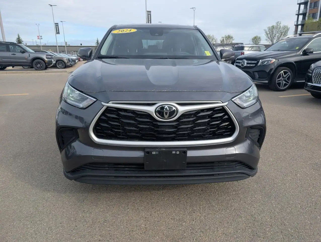 Toyota Highlander снимка Toyota Highlander