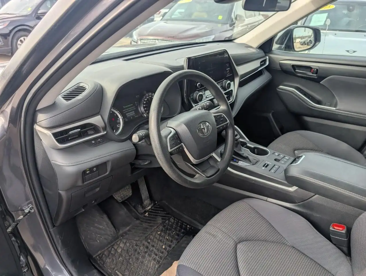 Toyota Highlander снимка Toyota Highlander