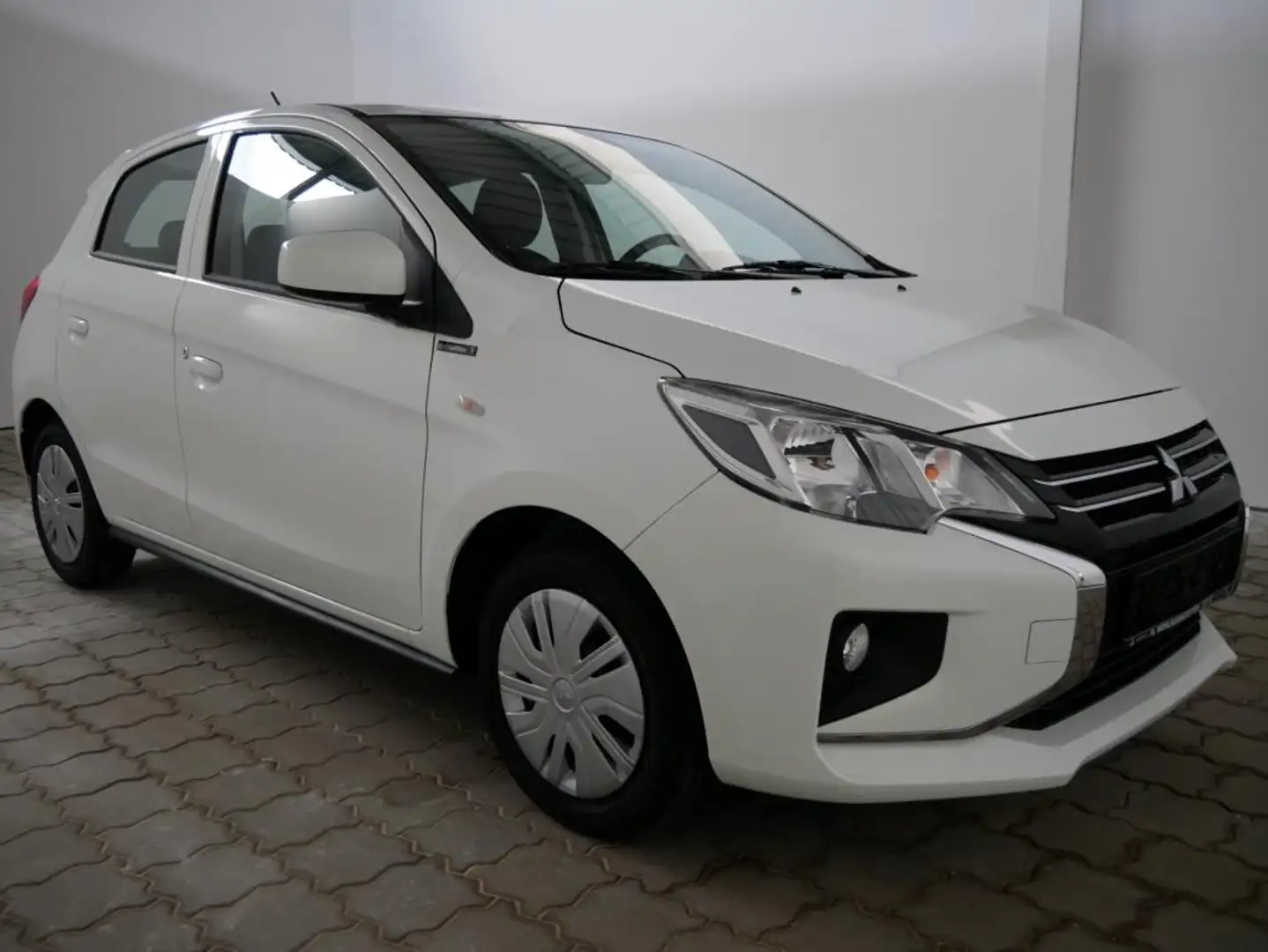 Mitsubishi Space Star BASIS, 5-türer, 5-Sitzer, 5 Jahre Garantie uvm. Blanco - 2