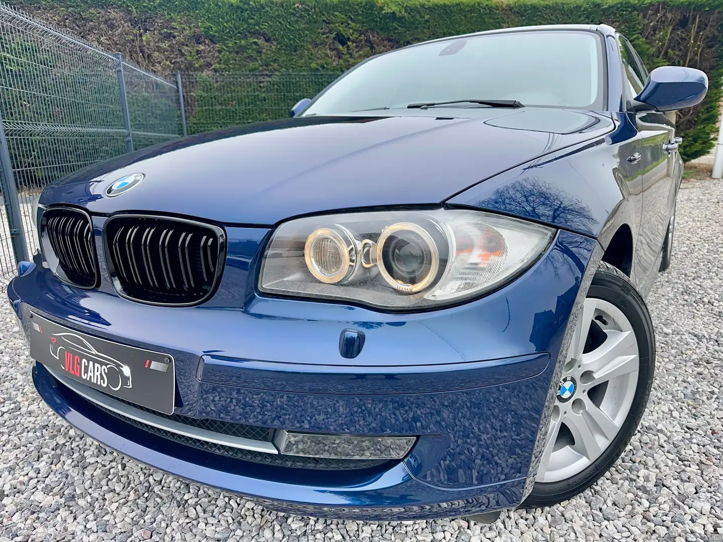 BMW 118 d Euro 5 / Xénon / Ecran / Carnet complet //! Bleu - 2