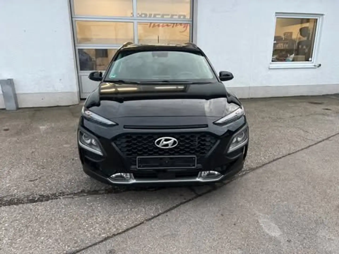Hyundai KONA Trend 2WD Schwarz - 2