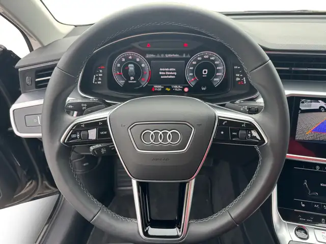 Audi A6 view 13