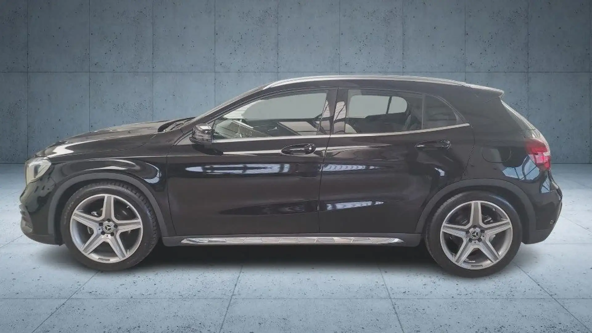 Mercedes-Benz GLA 200 d Automatic Premium Nero - 2