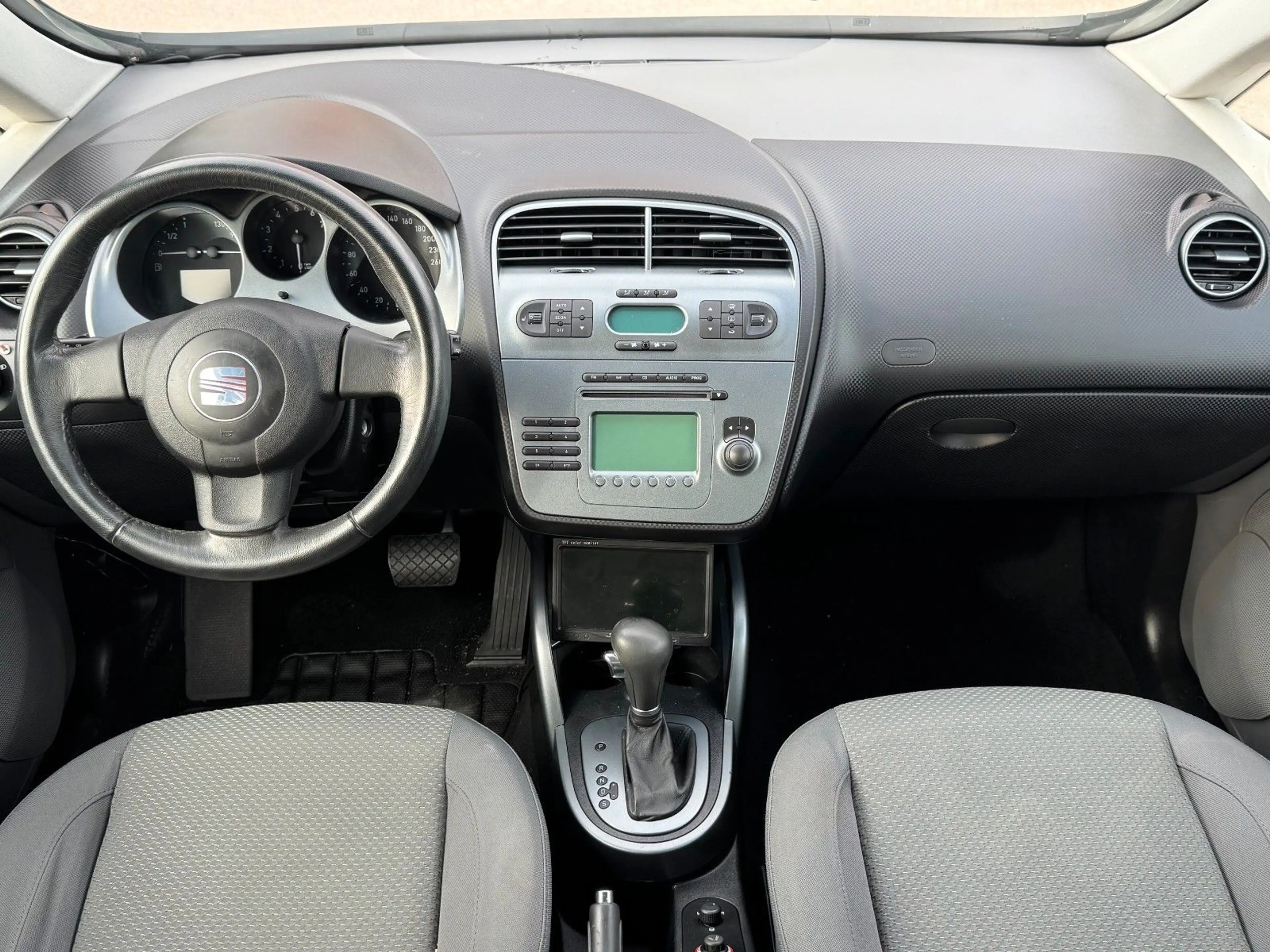 SEAT Altea Stylance Auromatik/HU neu/Cam — photo 12