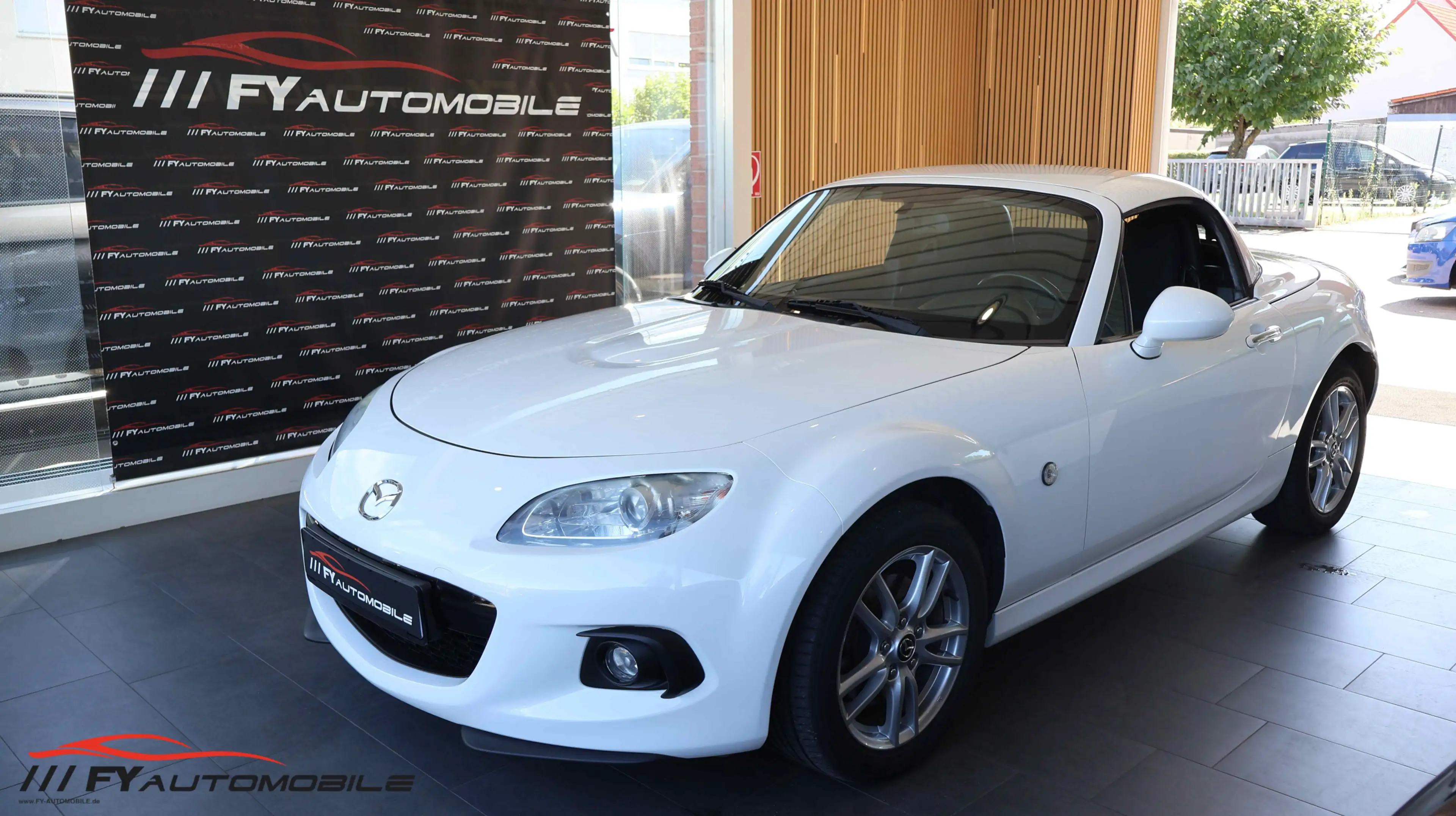 Mazda MX-5 1.8 Center-Line Roadster Coupe TÜV&Serv Neu