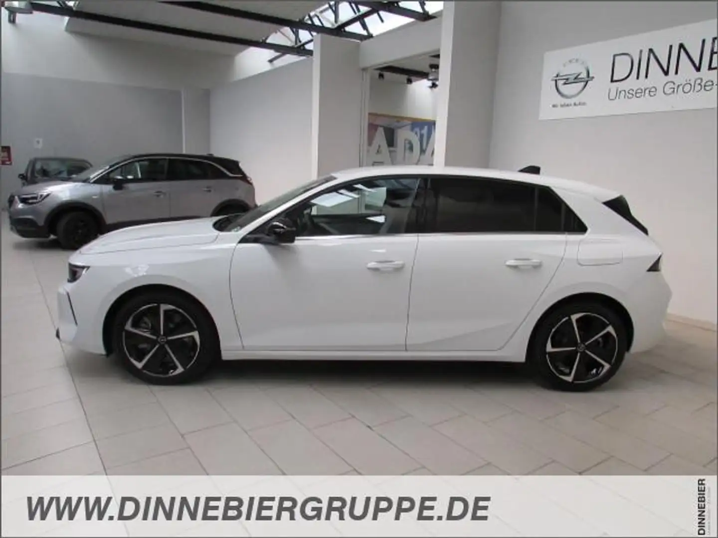 Opel Astra Elegance Plug-In-Hybrid, Weiß - 2