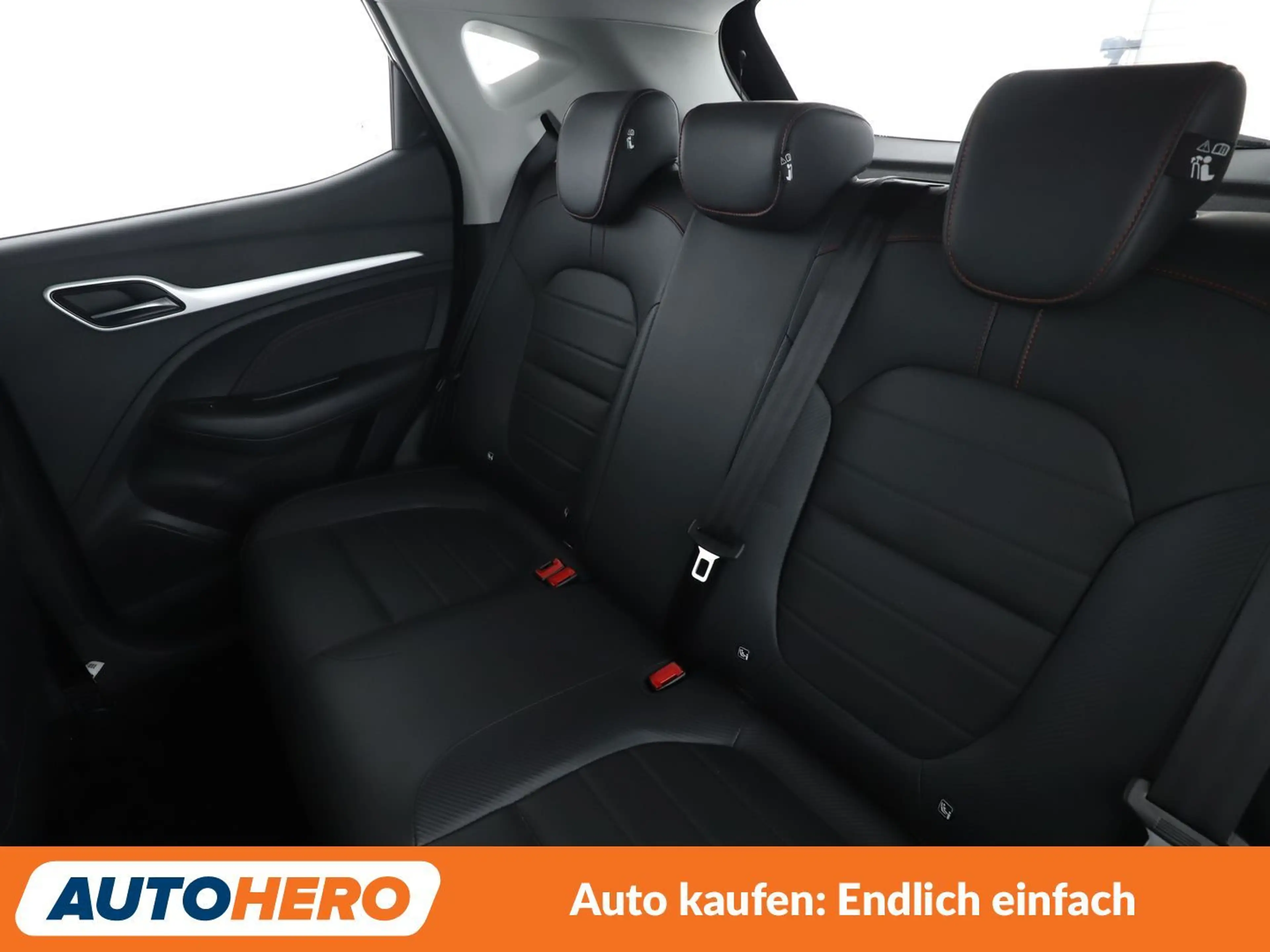 MG ZS 1.5 VTi Luxury*NAVI*LED*TEMPO*CAM*PDC* — photo 10
