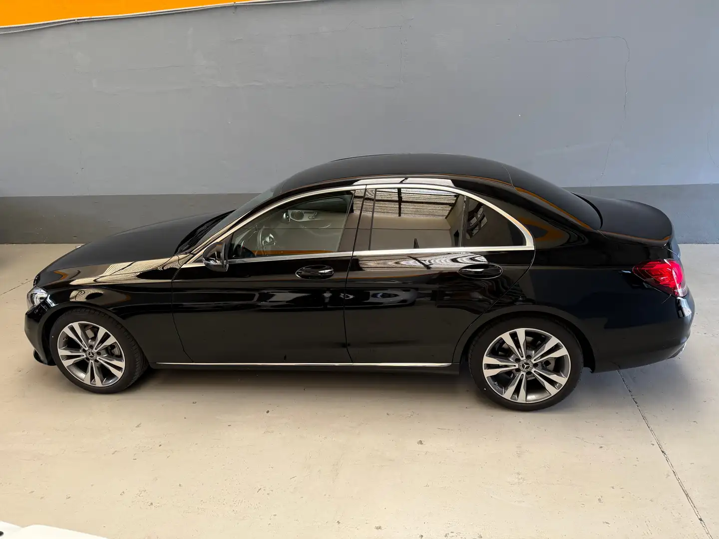 Mercedes-Benz C 200 d 9G-TRONIC Avantgarde LED Distronic Comand Memor Nero - 2